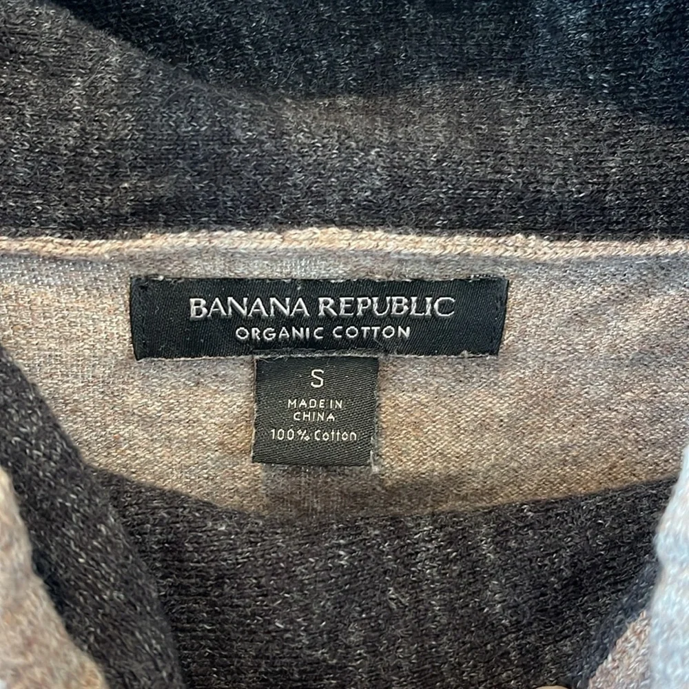 🥑Banana Republic Funnel Neck Organic Cotton Sweater Taupe Small